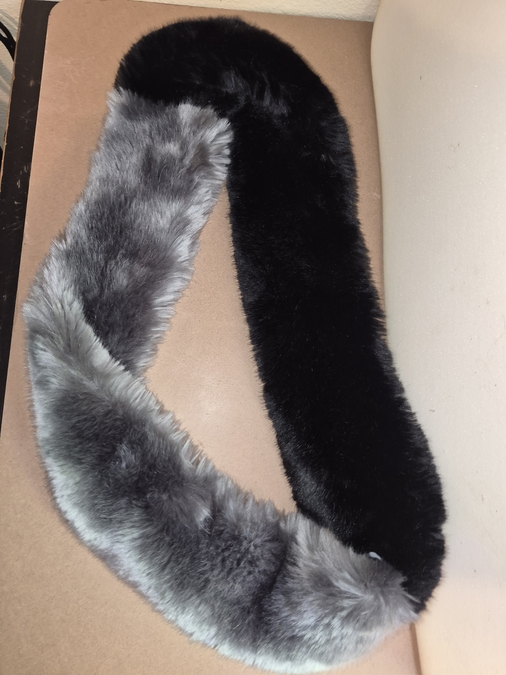 Two-Tone Faux Fur Scarf Wrap in Black and Gray